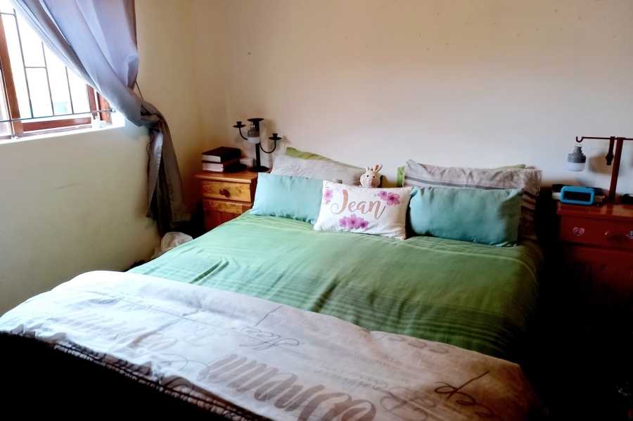 5 Bedroom Property for Sale in Vredenburg Western Cape
